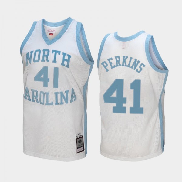 North Carolina Tar Heels College Basketball Retire...
